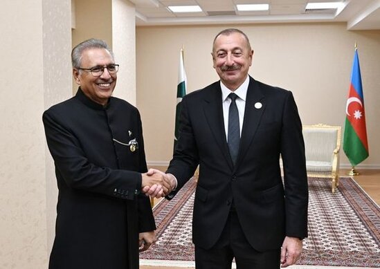 Prezident İlham Eliyev Pakistan Prezidenti Arif Alvi ile gorushub - FOTO