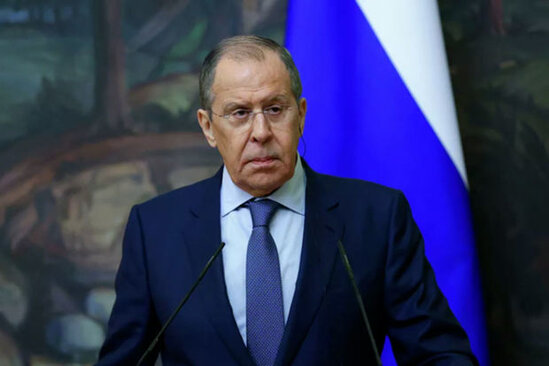 Lavrov: "NATO Rusiyaya qarshi calishir"
