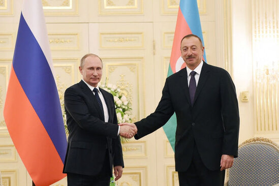 Azerbaycan ve Rusiya prezidentleri arasinda telefon danishigi olub